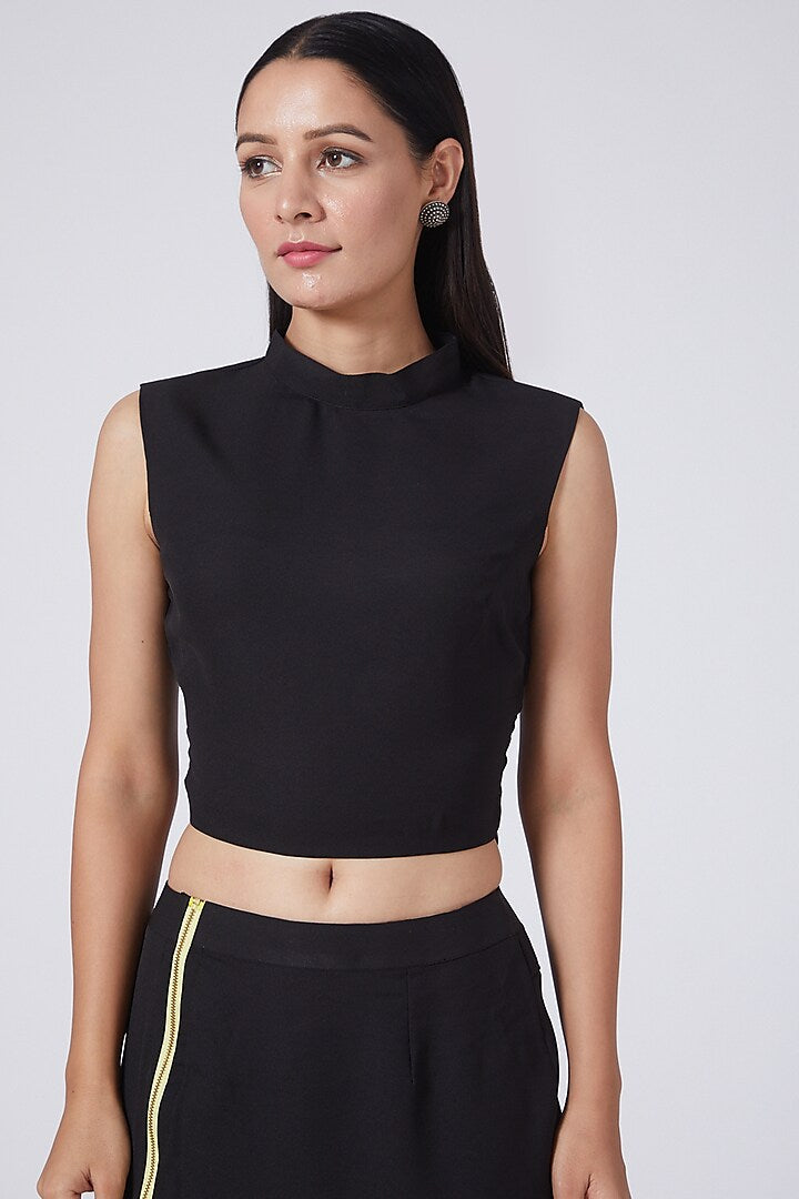 Black Sleeveless Crop Top