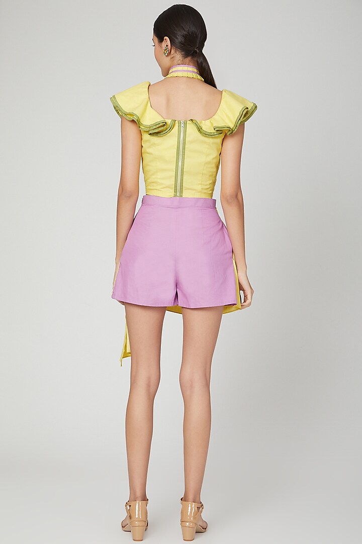 Lilac Shorts With Yellow Tie-Up